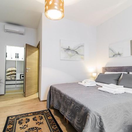 Polai Center Apartments Eksteriør bilde