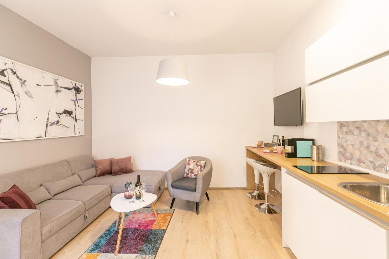 Polai Center Apartments Eksteriør bilde