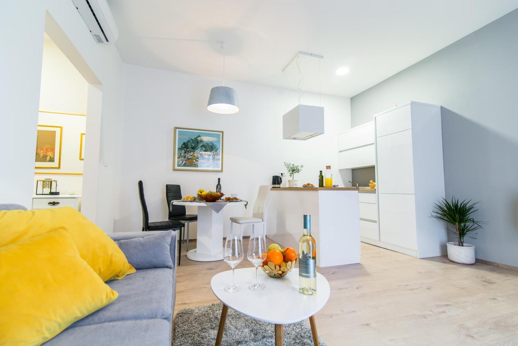 Polai Center Apartments Eksteriør bilde