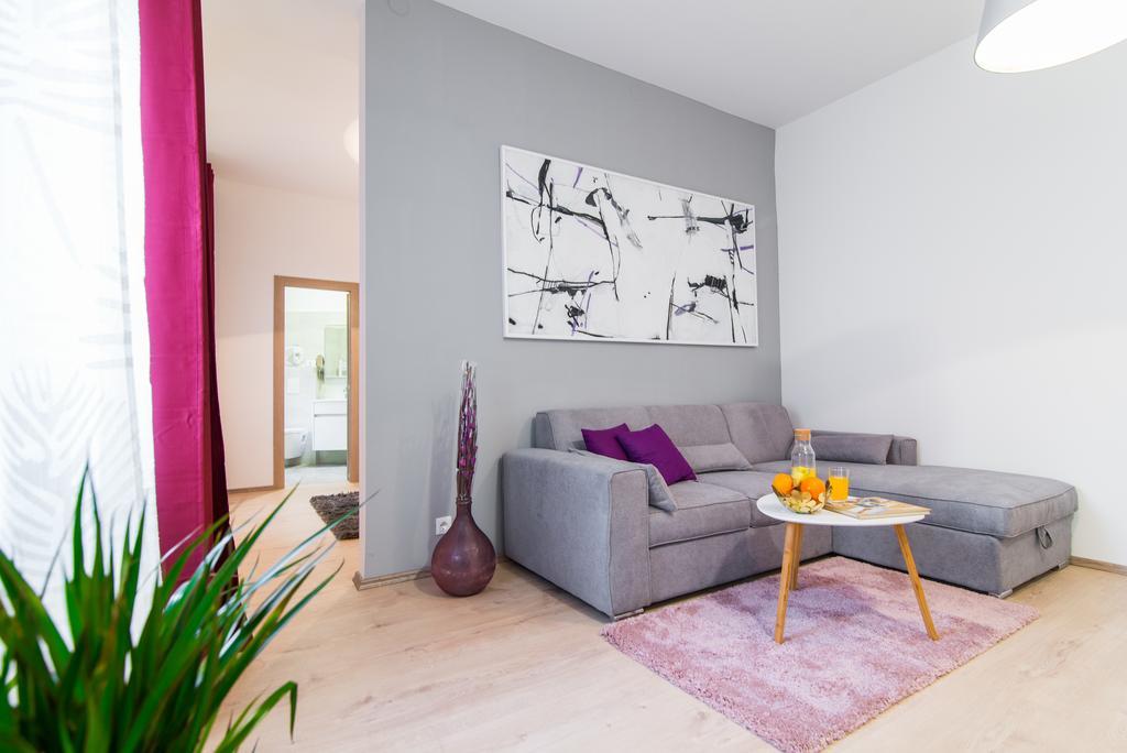 Polai Center Apartments Eksteriør bilde